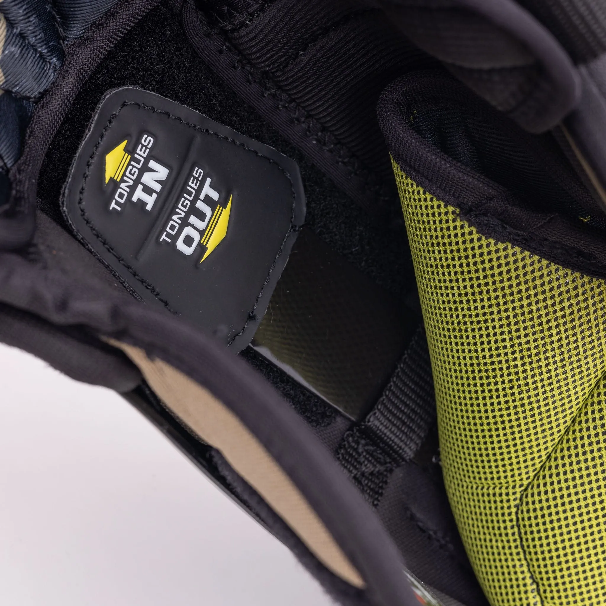 CCM Tacks AS-V Pro Junior Hockey Shin Guards