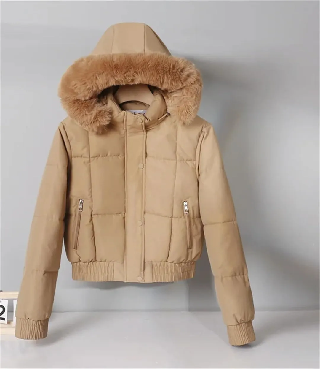 Fashion Short Parkas Women's Cotton-Padded Jacket Hooded Thicken Fur Collar Warm Coats
