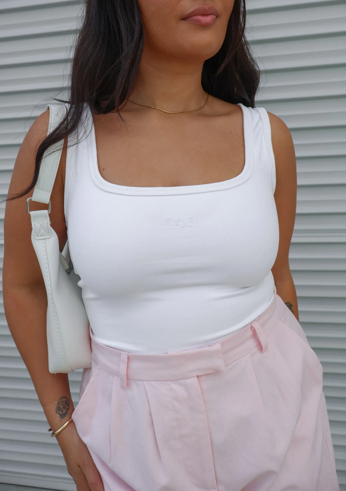 FAYT LOGO TANK ALL WHITE