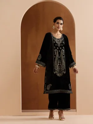 ISHIN Women black Velvet 2pcs kurta set