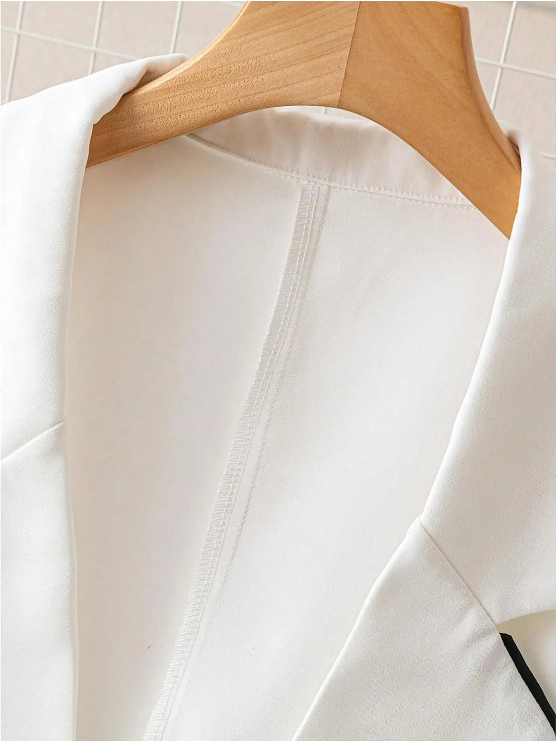 MakeMeChic Women's Contrast Binding Sleeveless Blazer Lapel Neck Single Button Vest Coats