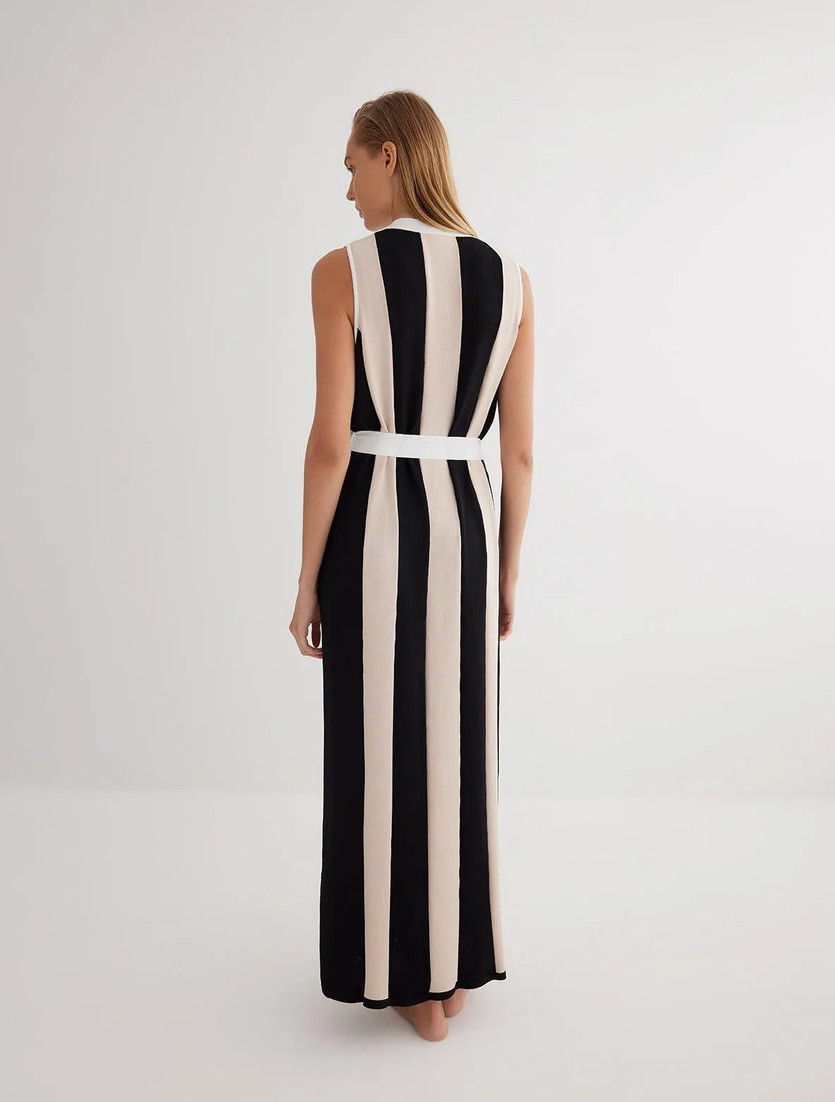 Norah Black/Nude/White Vest