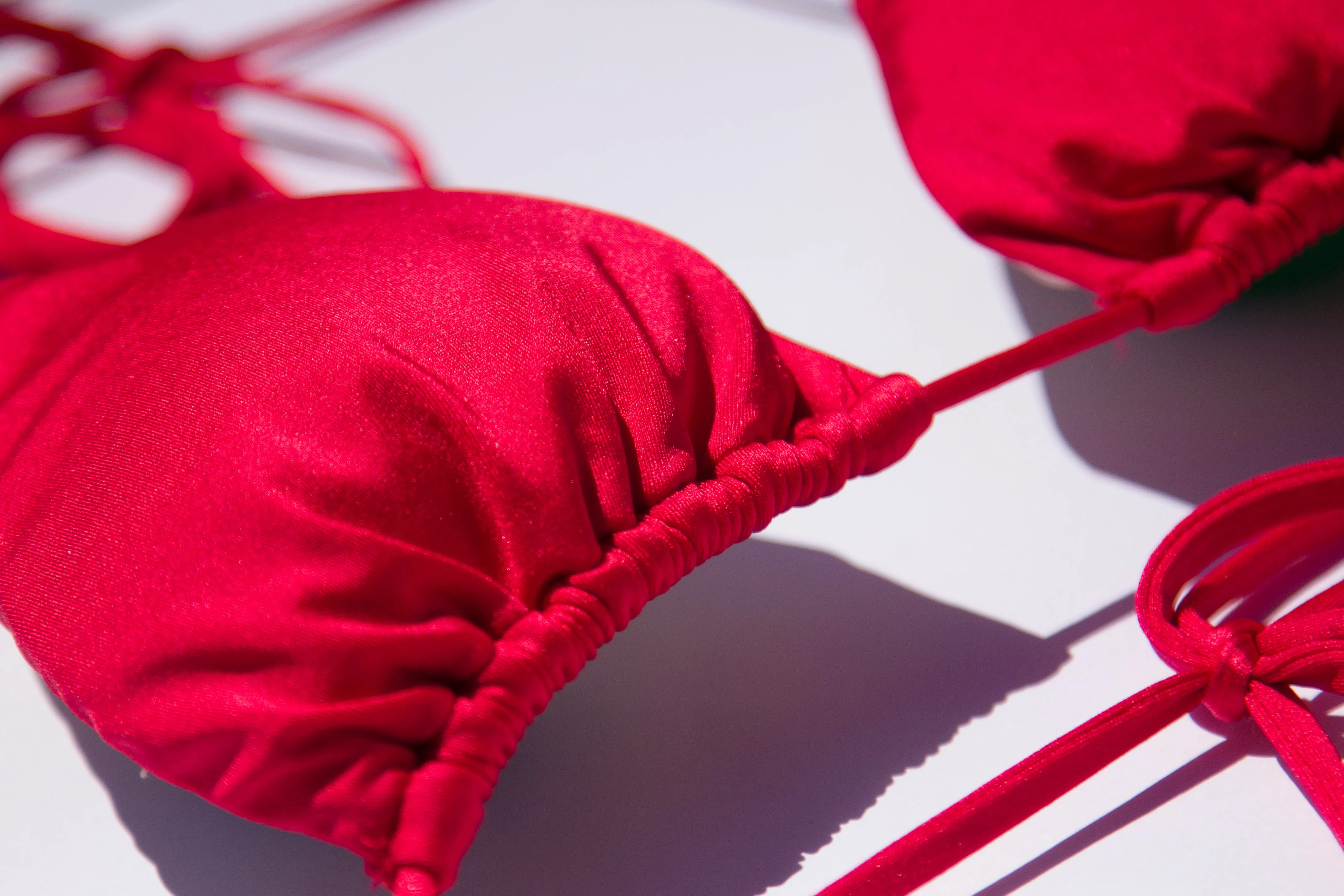 SAFADA BIKINI TOP - PASSION RED