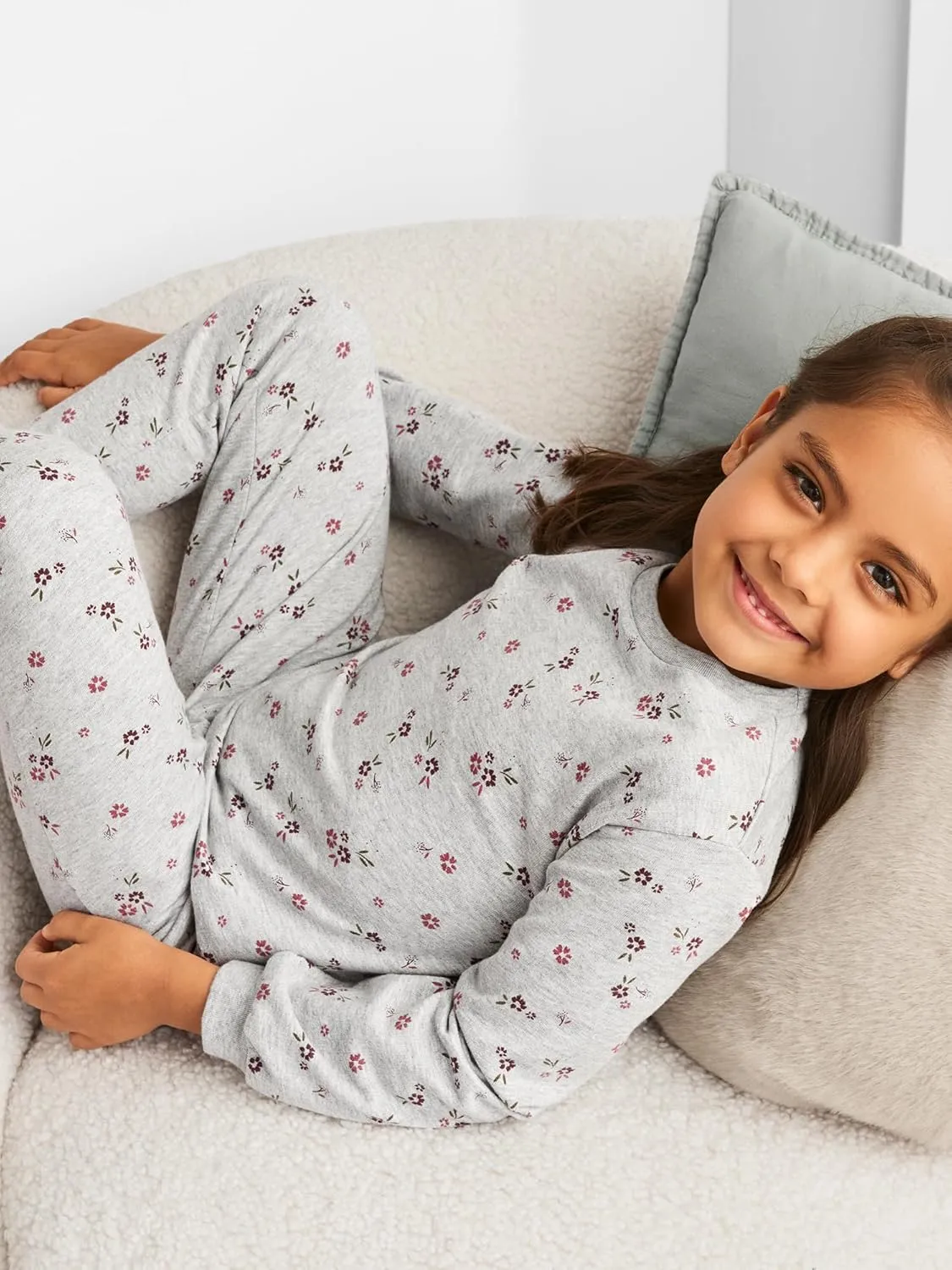 Simple Joys by Carter's girls 4-piece Playwear Set