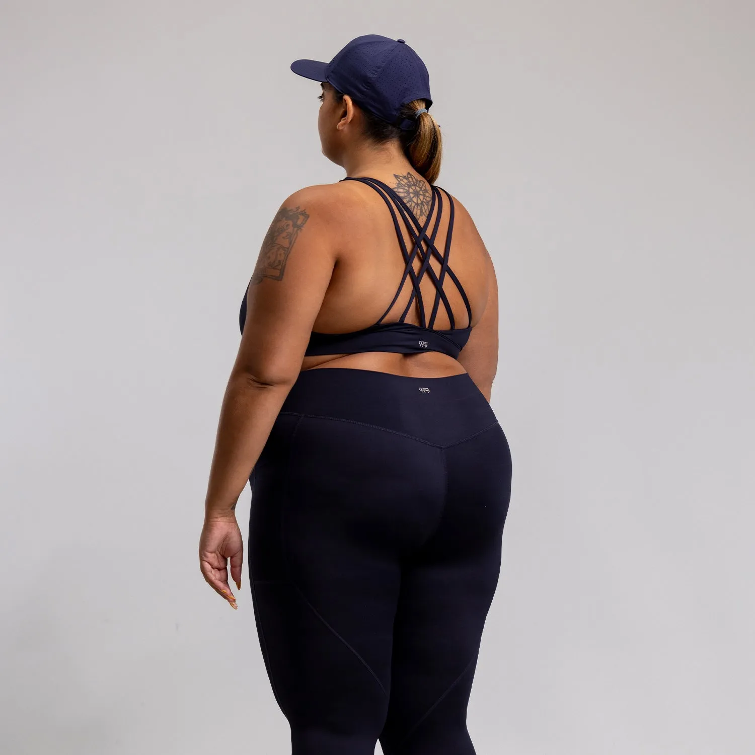 Velocity Sinuous Halter Neck Bra - Women's NAVY