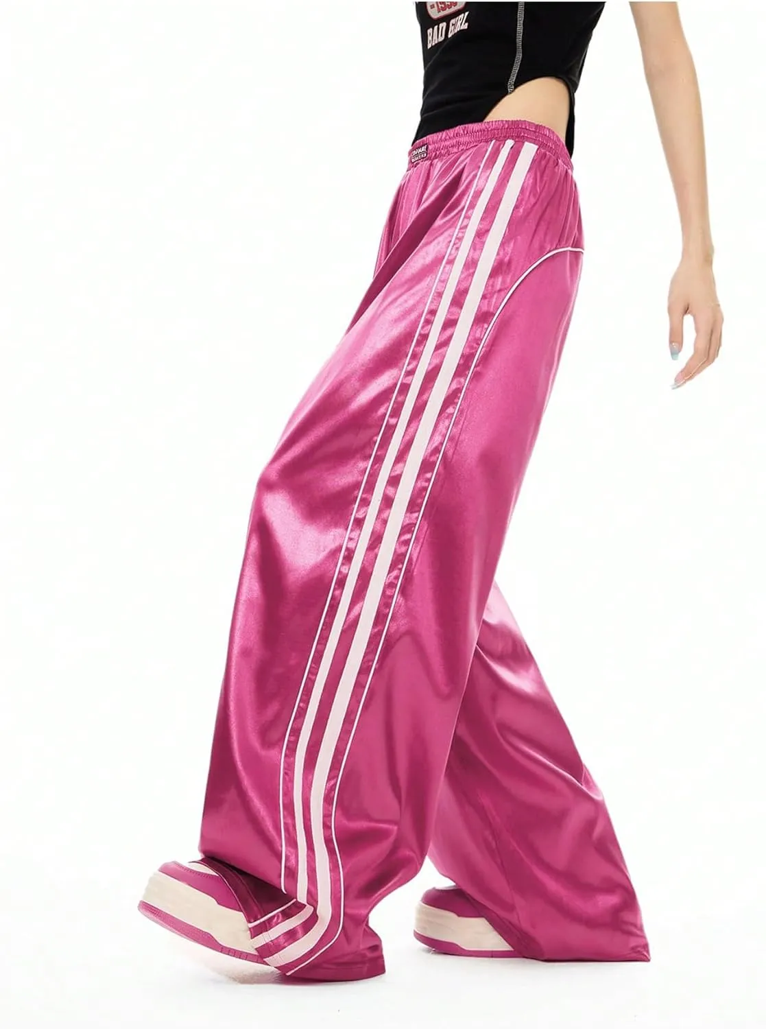 WDIRARA Women's Side Striped Wide Leg Sweatpants Elastic High Waist Track Pants Streetwear Jogger