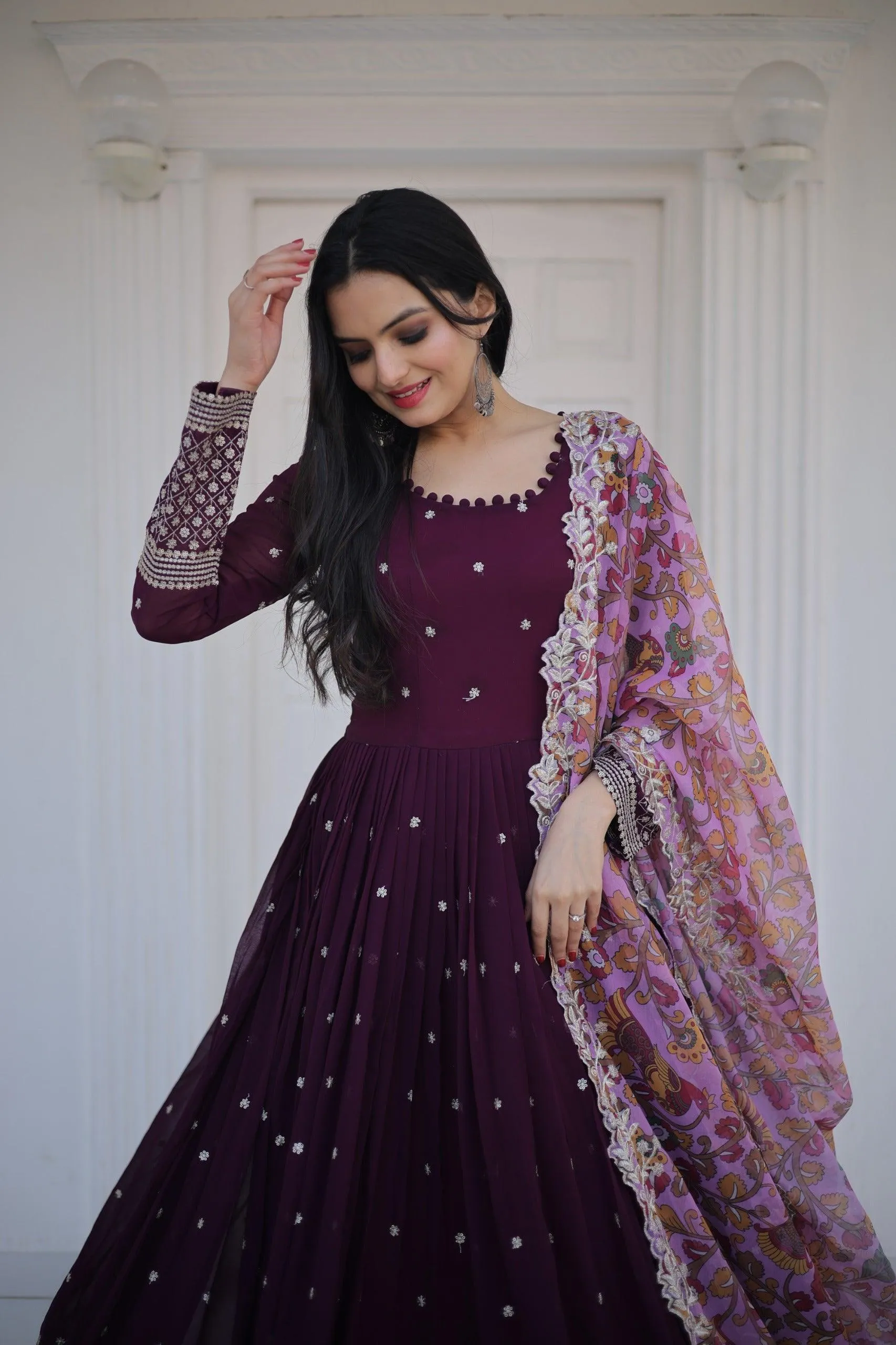 Wine 🌟 Opulent Elegance Gown Set 🌟