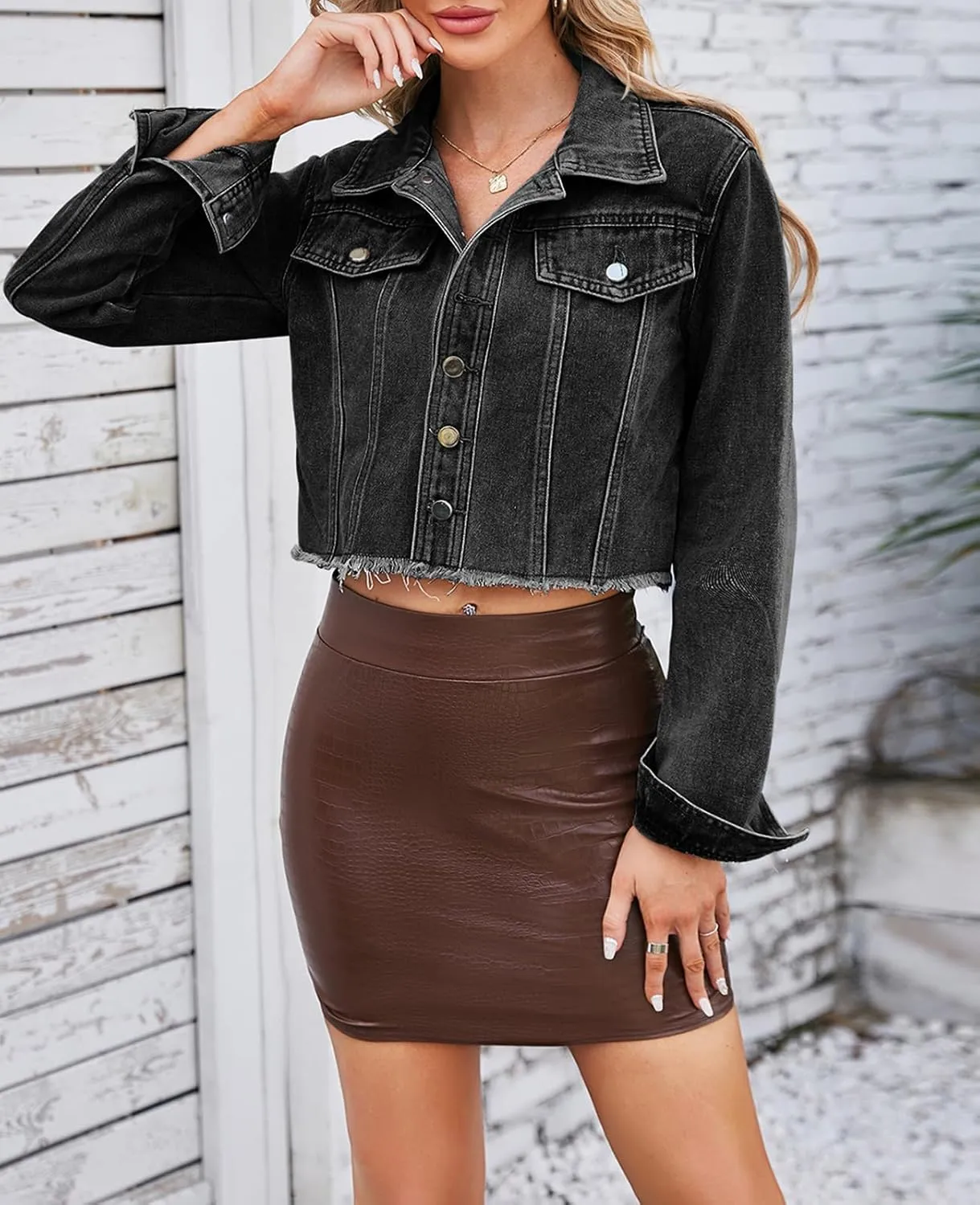 Women's Denim Jackets Long Sleeve Button Down Short Denim-Jacket Classic Cropped Jean Jacket with Pockets