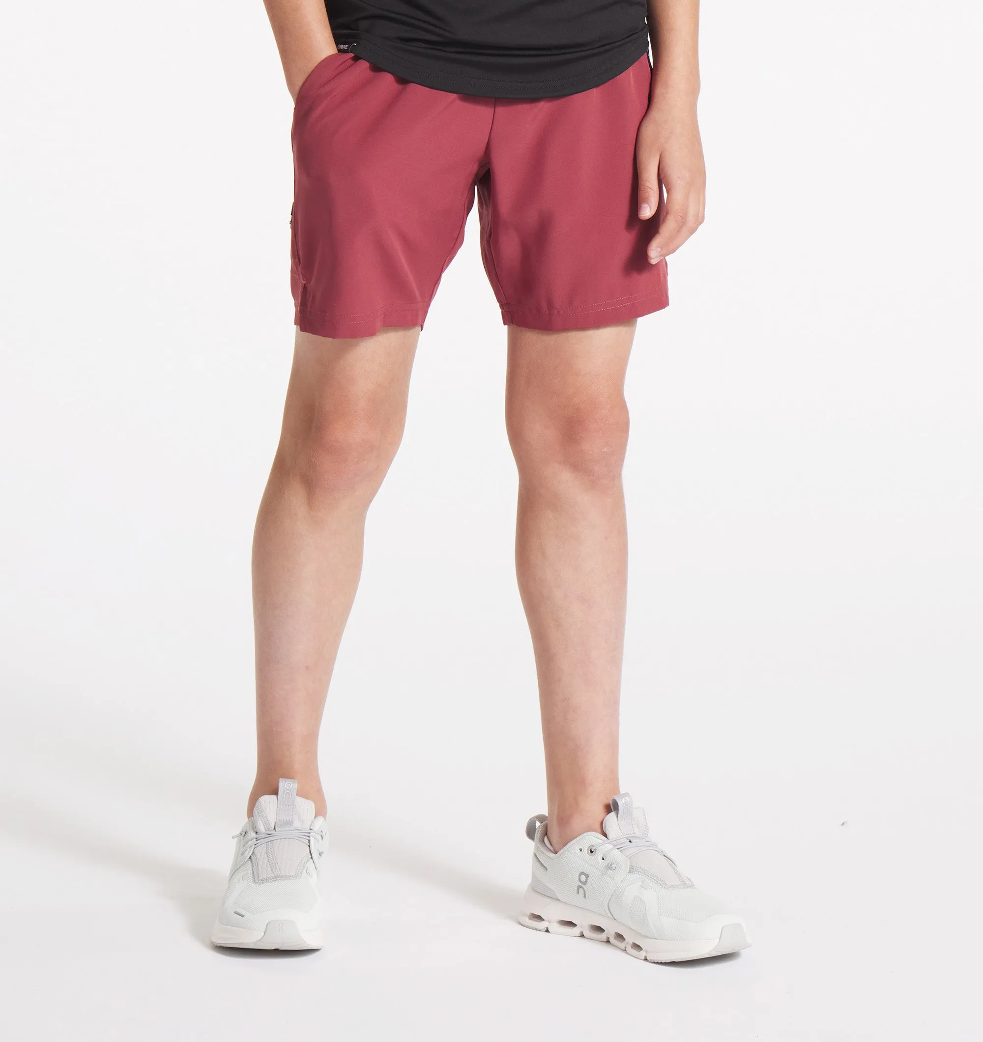 Youth Stride Short [7.5"]