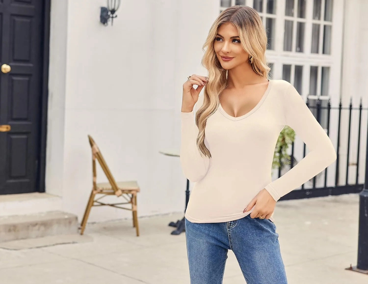 Zeagoo Women 2 Pack Long Sleeve Shirts V Neck T Shirts Casual Thermal Tops Slim Fit Basic Tight Tees Going Out Top